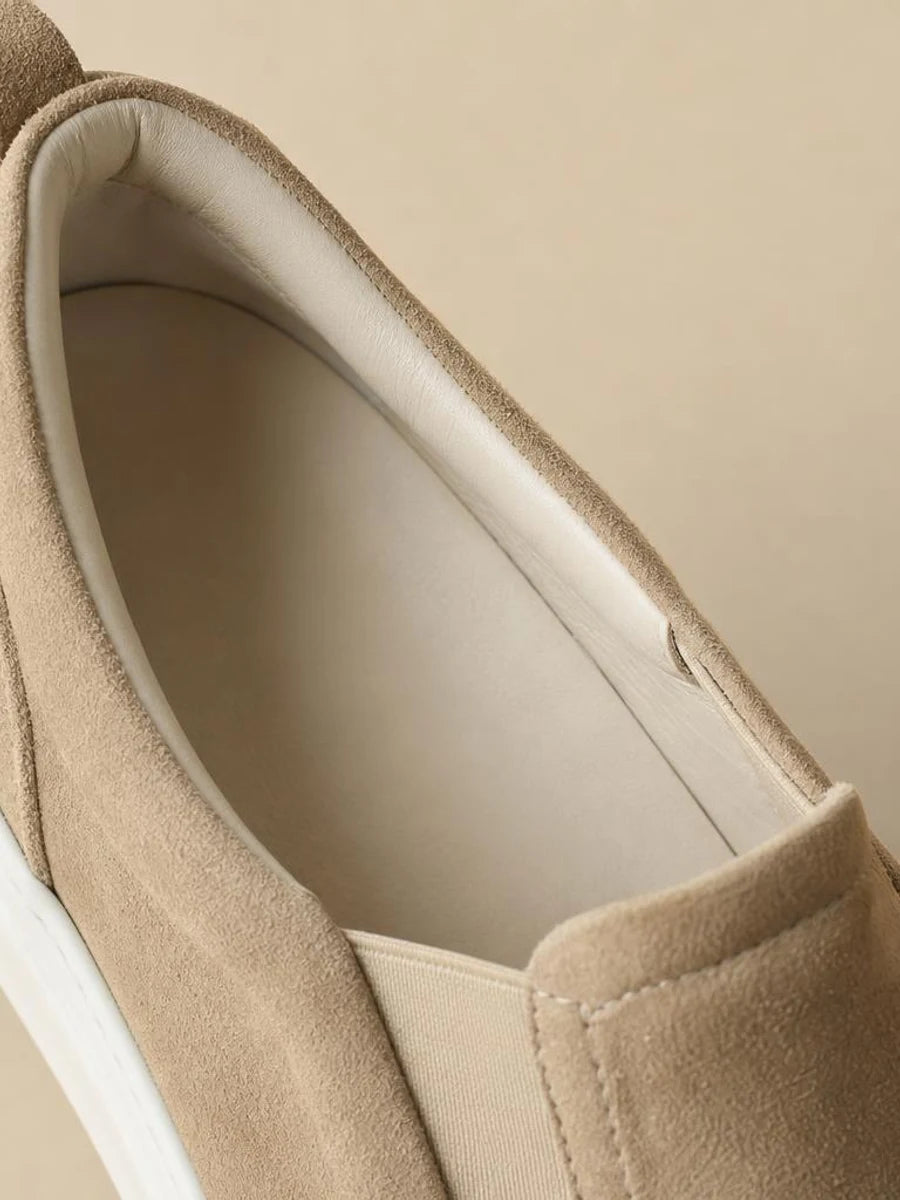 Padded collar and soft lining, straight out of the box