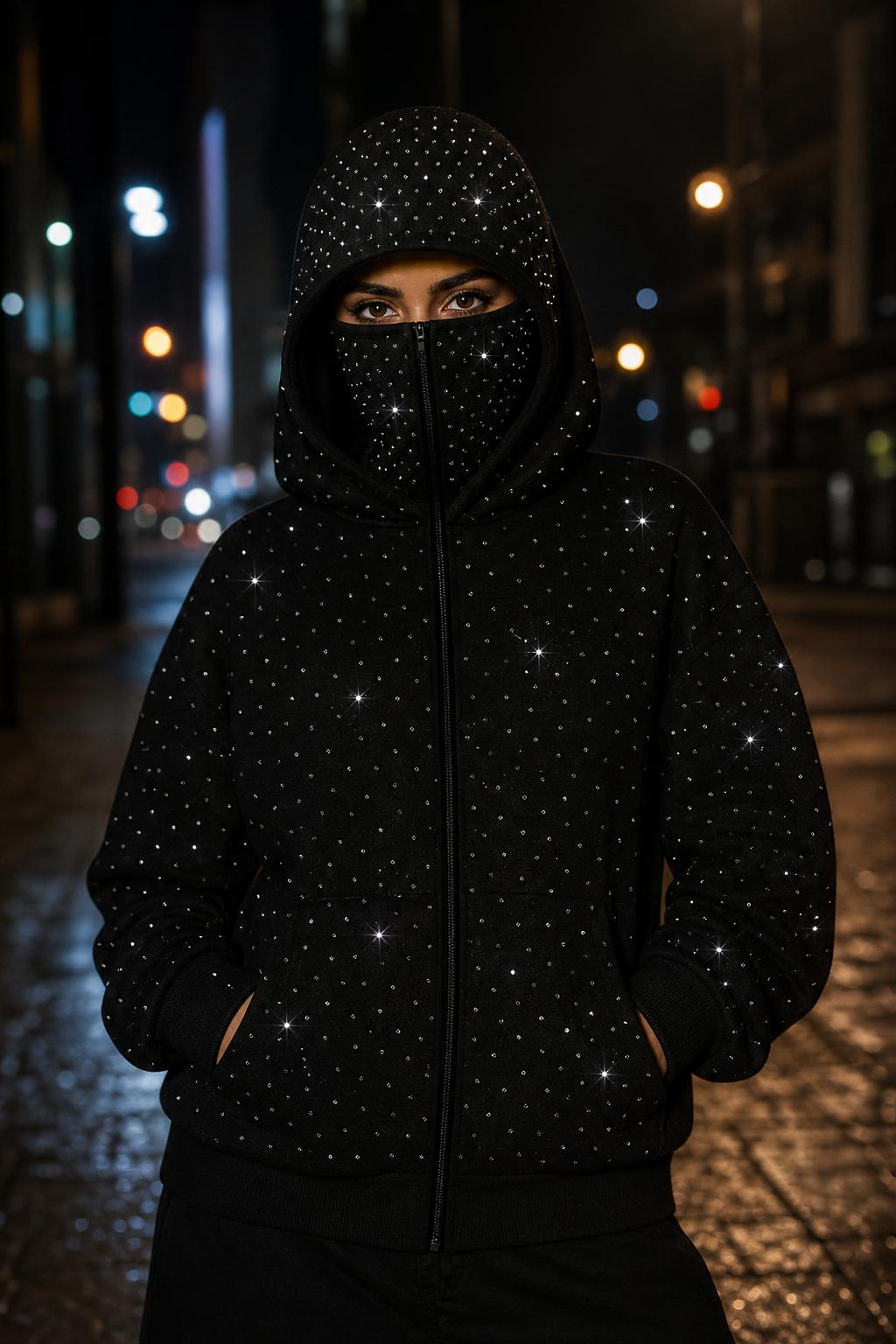 Eclipse Rhinestone Hoodie con capucha doble subida cubriendo nariz y boca