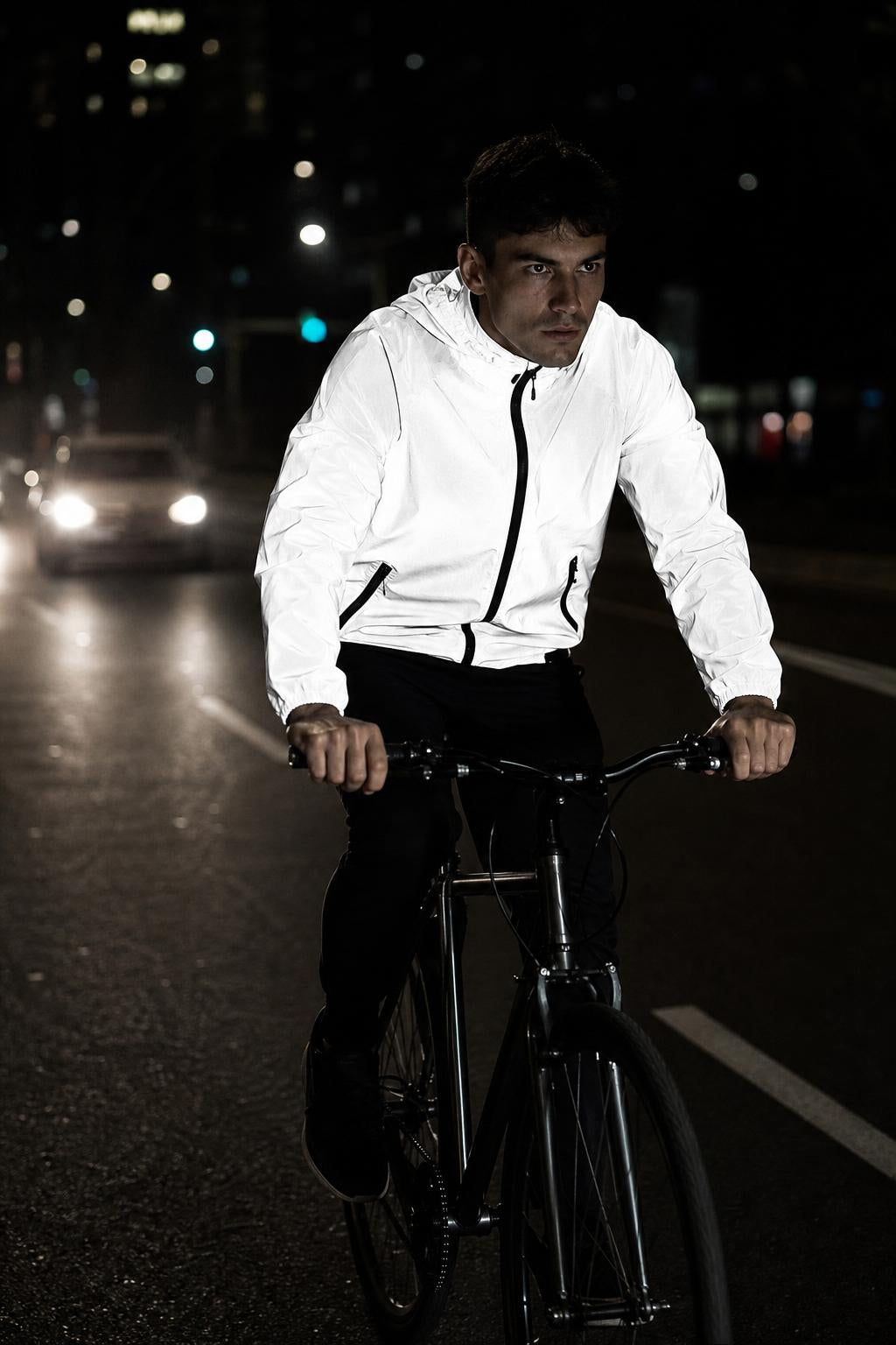 Nightflash Jacket en bicicleta de noche